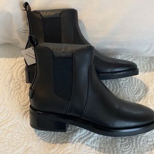 NWT COLE HAAN ANKLE BOOTS